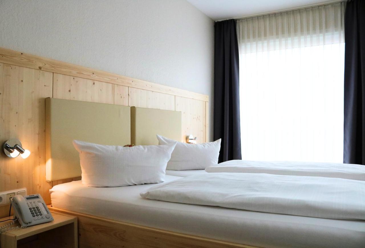Regiohotel Germania Am Kurpark Бад Харцбург Стая снимка
